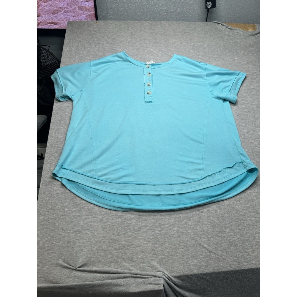 Andree By Unit Womens Light Blue Top M/L